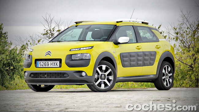 Citroën_C4_Cactus_02