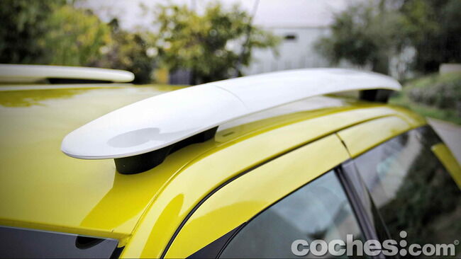 Citroën_C4_Cactus_30