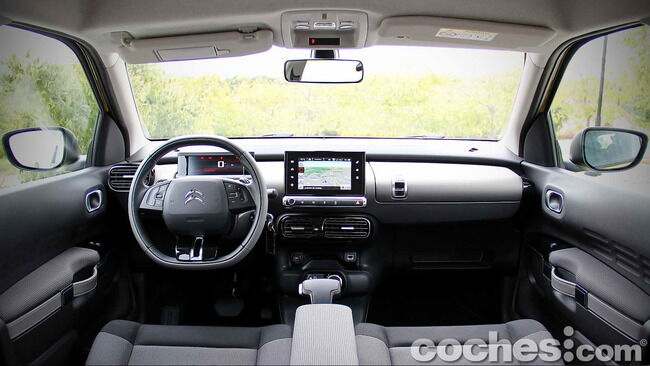 Citroën_C4_Cactus_34