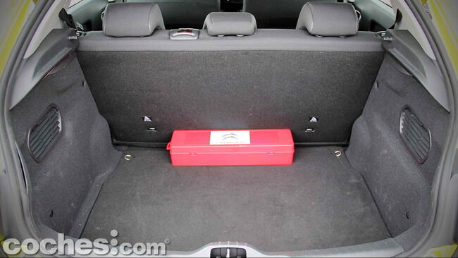 Citroën_C4_Cactus_52