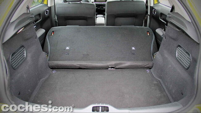 Citroën_C4_Cactus_53