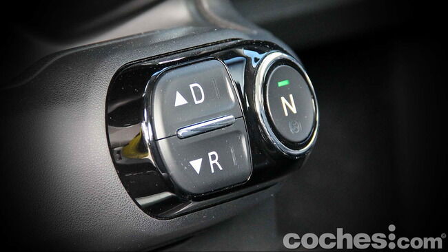 Citroën_C4_Cactus_65