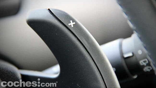 Citroën_C4_Cactus_67