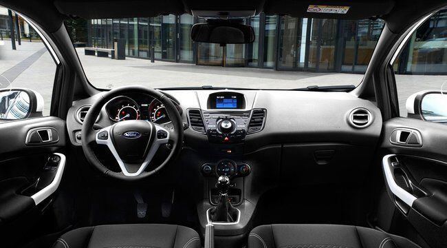 Ford Fiesta Black White 2015 interior