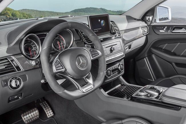 Mercedes AMG GLE 63 Coupe 2016 interior