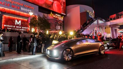 Mercedes-Benz F 015, así imaginan el coche autónomo de lujo