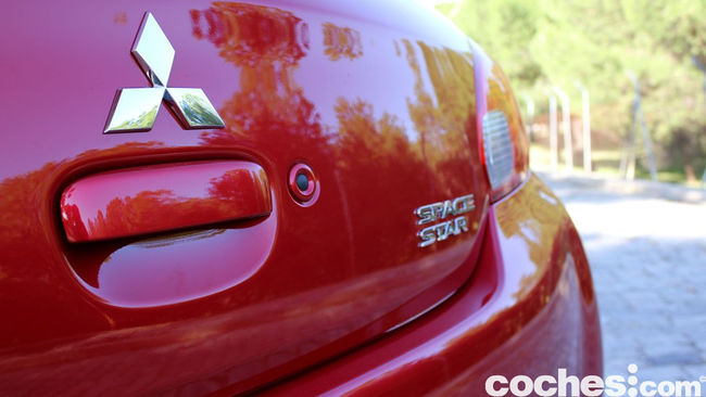 Prueba Mitsubishi Space Star 2014 exterior 22