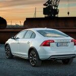 Volvo S60 Cross Country 2015 11 150x150