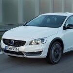 Volvo S60 Cross Country 2015 13 150x150