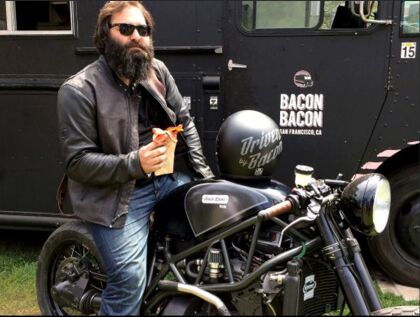 Crean una moto que funciona con ¿bacon?