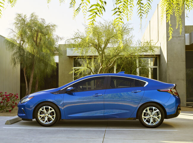 Chevrolet Volt 2016 03