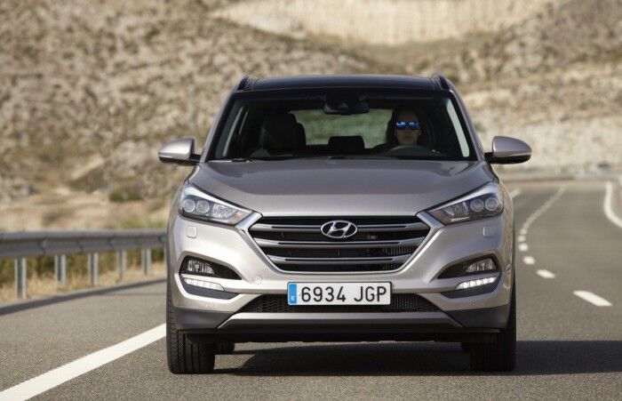 Hyundai Tucson 2015 05 700x451