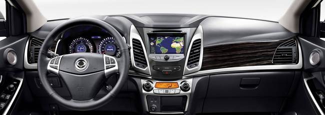 Korando Interior con Navegador Integrado