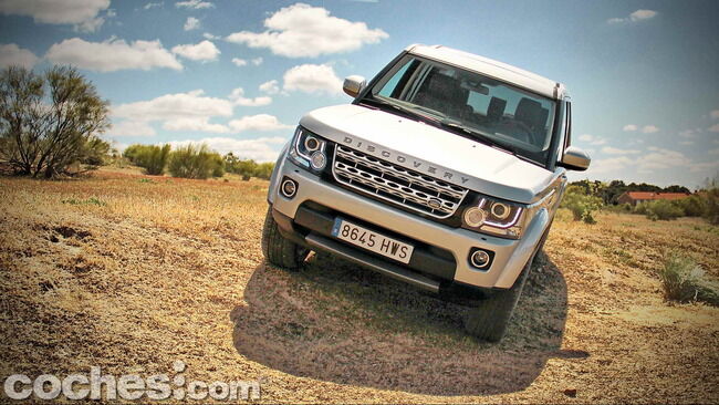 Land_Rover_Discovery_SDV6_HSE_71