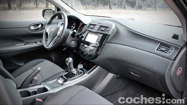 Nissan_Pulsar_NTEC_dCi_25