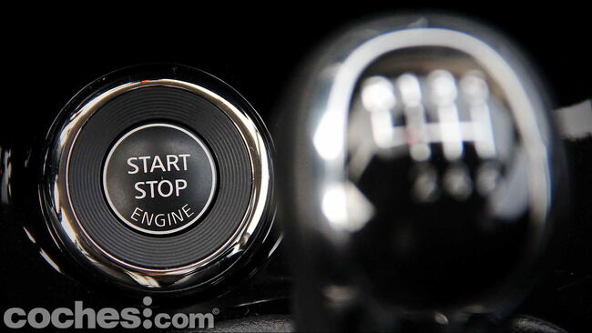 Nissan_Pulsar_NTEC_dCi_38