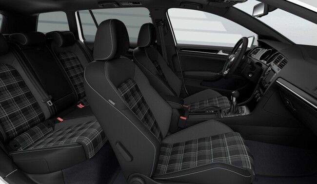 Volkswagen Golf GTD Variant 2015 interior 02