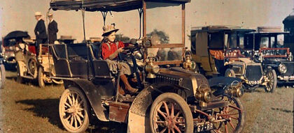 ¿Conoces la primera fotografía en color tomada de un coche?