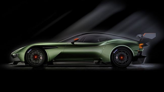 Aston Martin Vulcan 2015 03