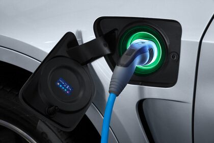 ¿Cuántos coches eléctricos se necesitan para salvar el mundo?