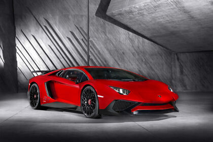 Lamborghini Aventador SV, velocidad de serie