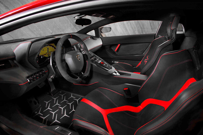 Lamborghini Aventador LP 750-4 Superveloce 2015 interior 01