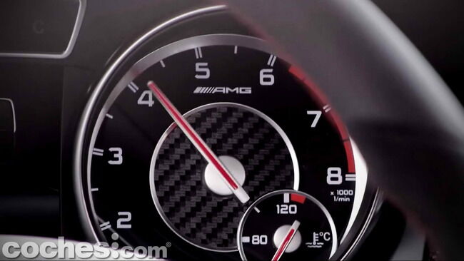 Mercedes_Benz_GLA_45_AMG_4Matic_062