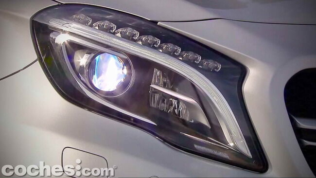 Mercedes_Benz_GLA_45_AMG_4Matic_064