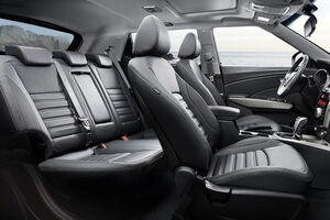 SsanYong Tivoli 2015 interior 02