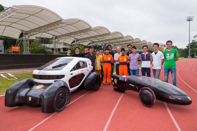 ESTUDIANTES SINGAPUR COCHE ELECTRICO 3D