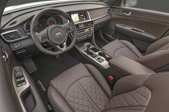 Kia Optima 2016 interior 04