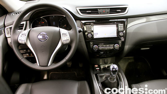 Nissan X-Trail prueba interior 05