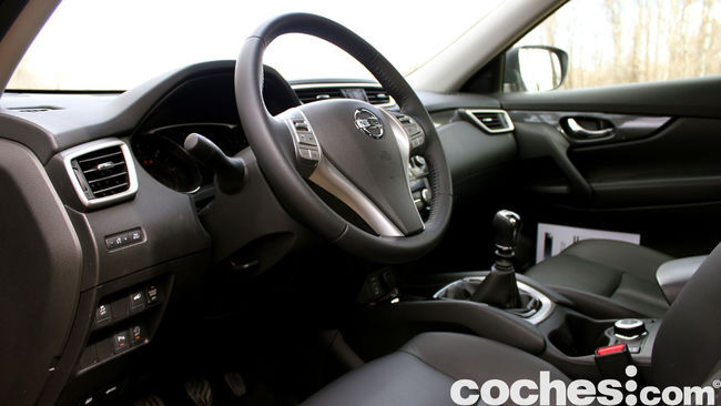 Nissan X-Trail prueba interior 13
