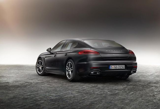 Porsche Panamera Edition 2015 02
