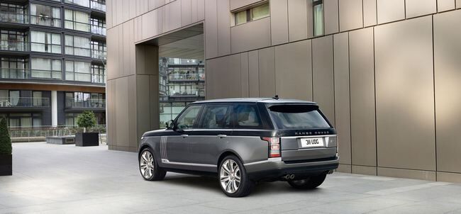 Range Rover SVAutobiography 2016 02