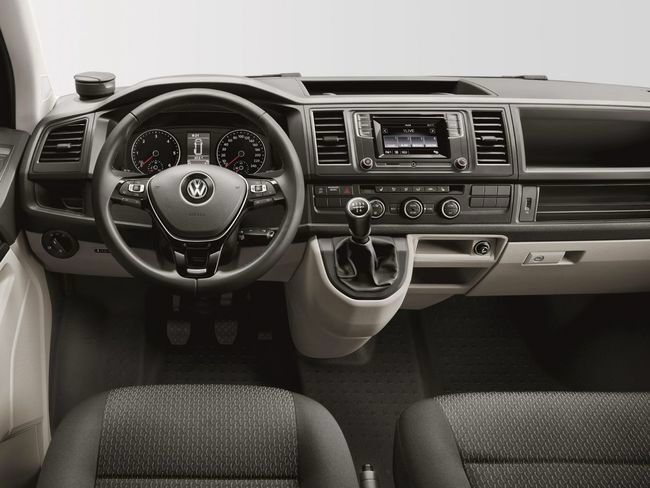 Volkswagen T6 2015 interior 02