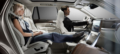 Volvo Lounge Console, tres mejor que cuatro