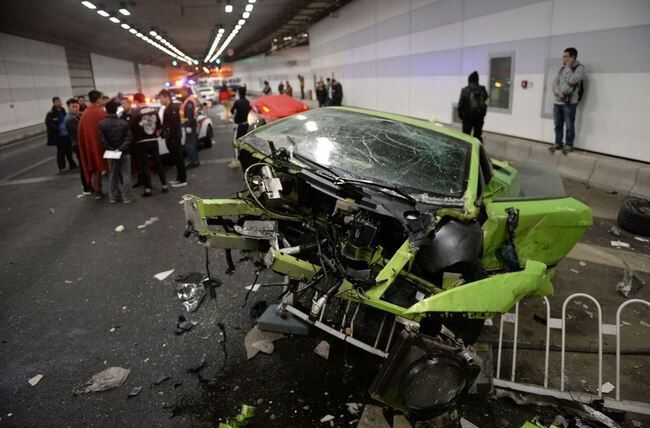 ferrari accidente china.jpg (2)