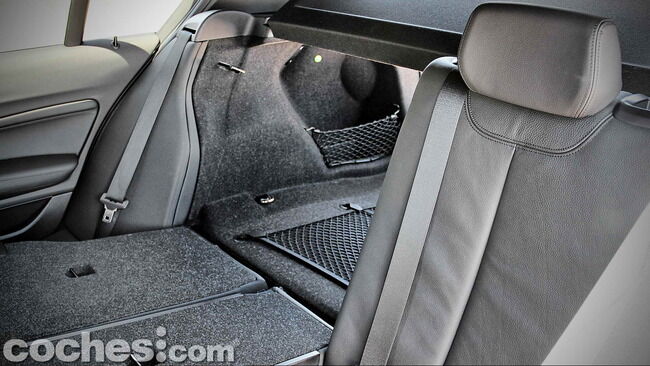 BMW_Serie_1_030