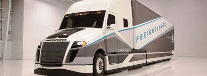 El camión del futuro de FreightLighner