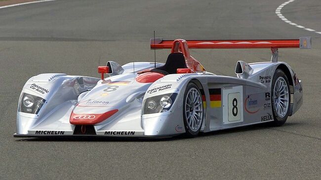 Audi R8 LMP Le Mans 2000
