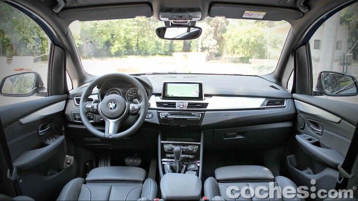 BMW_Serie_2_Gran_Tourer_012