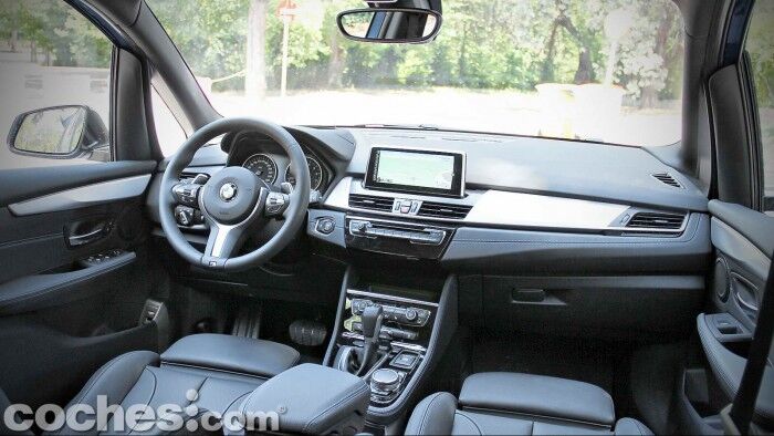 BMW_Serie_2_Gran_Tourer_019
