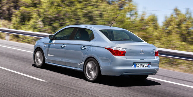 Citroen C-Elysee 2015 02