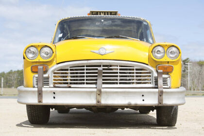 Los 10 modelos de taxi más molones que hay por el mundo