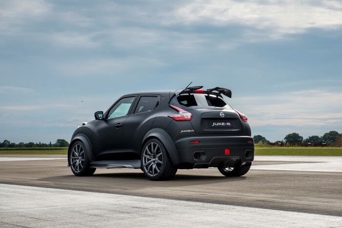Nissan Juke R 2015 10