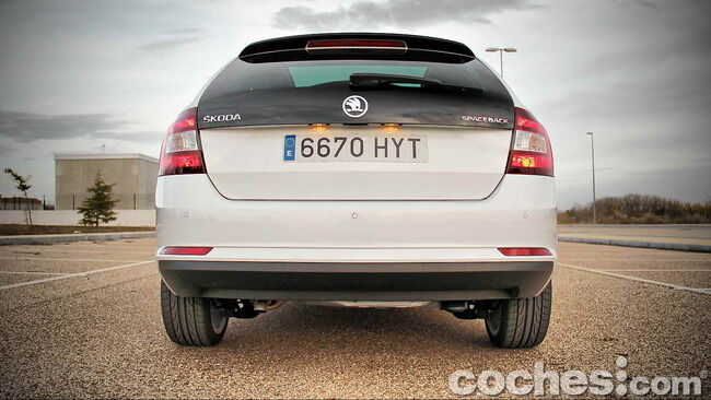 Skoda_Spaceback_1.2_TSI_008