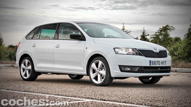 Skoda_Spaceback_1.2_TSI_012