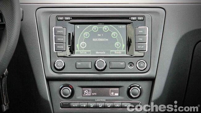 Skoda_Spaceback_1.2_TSI_058