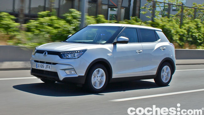 SsangYong Tivoli 2015 prueba 04
